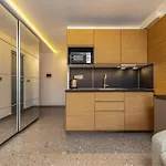 דירה Downtown Modern With Balcony By Flat Mаnager *