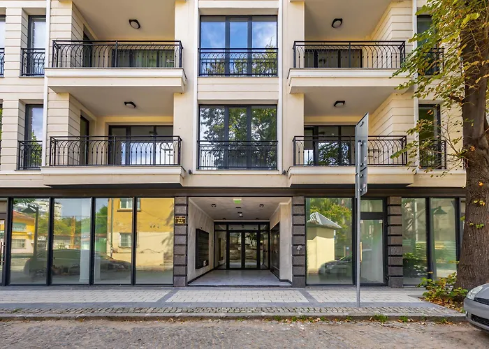 아파트 Downtown Modern With Balcony By Flat Mаnager *