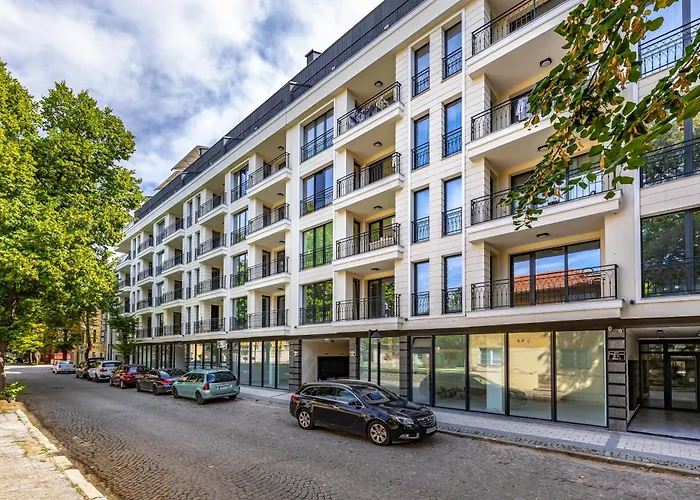 Downtown Modern With Balcony By Flat Mаnager *